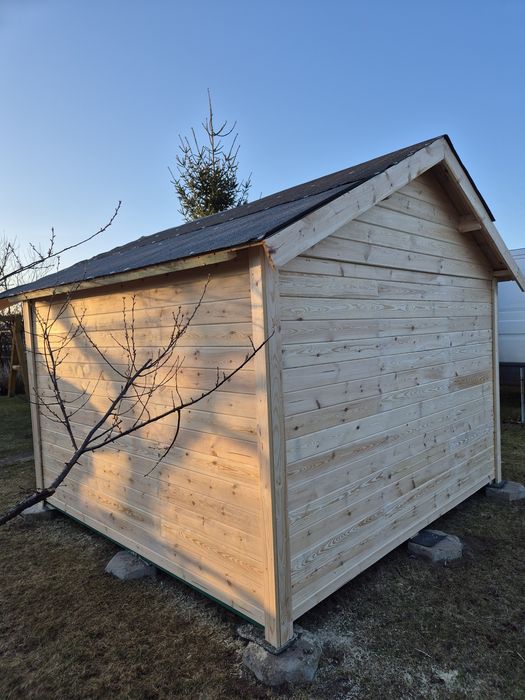 Domek drewniany   3×3  gospodarczy