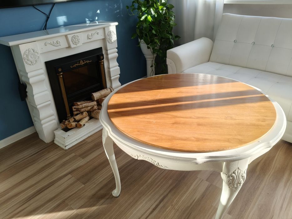 Sprzedam meble w starym stylu