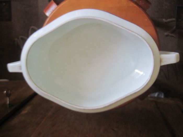 Супница Кузнецов целая