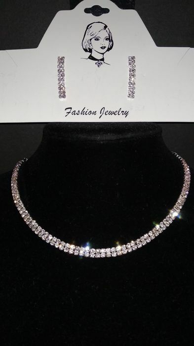 Kolia obroża z kolczykami