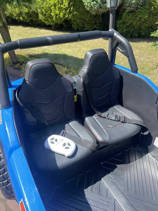Auto na akumulator dla 2 dzieci Quad Buggy UTV Off-Road 4 x 200 W 24V