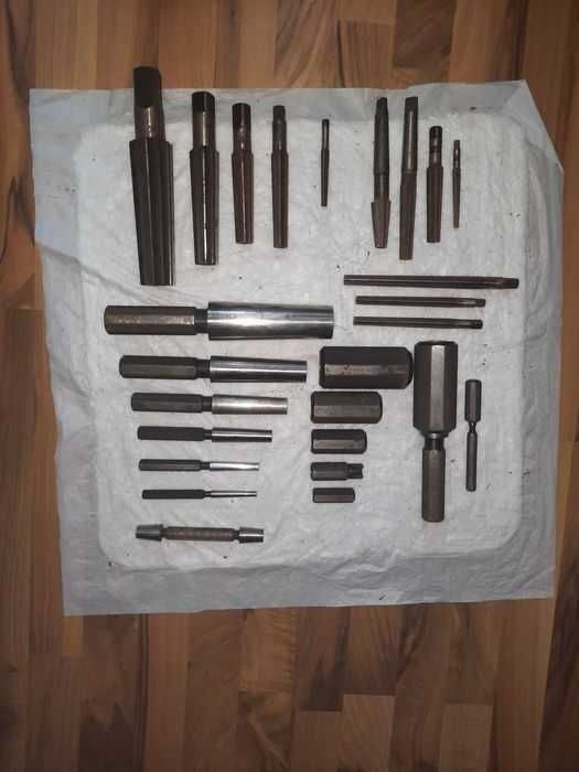 Развертки ручные, машинные, конусные, раздвижные, Морзе, с победитом