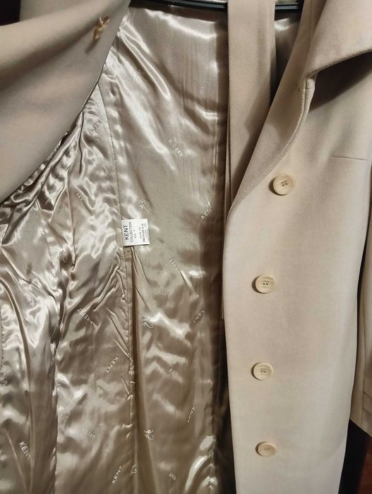 Демісезонне пальто