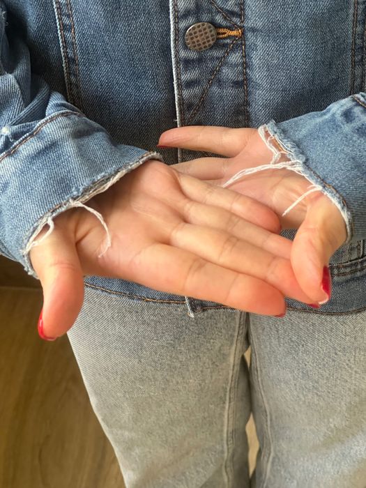 Утеплена джинсова куртка