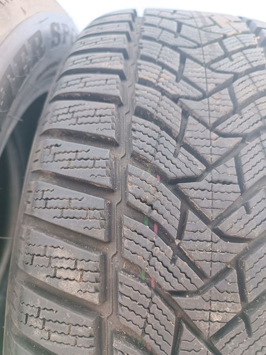 Продам комплект зимових шин