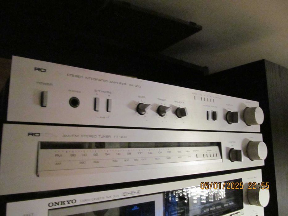 Rotel Stereo Amplifier Ra 400 + Am /Fm tuner Rt 400