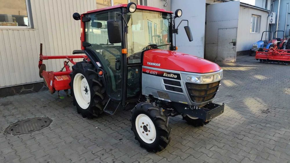 Japoński traktorek Yanmar US261 4x4 26KM Rewers Klima Wspomaganie Gleb
