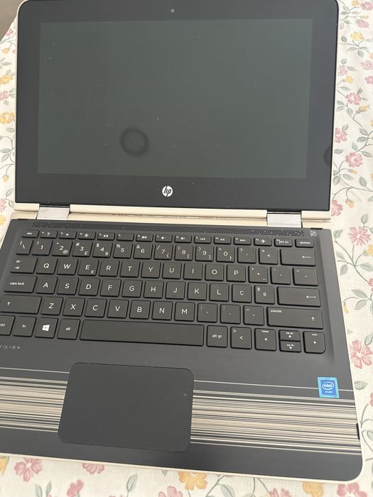 Portatil hp pavilion x360