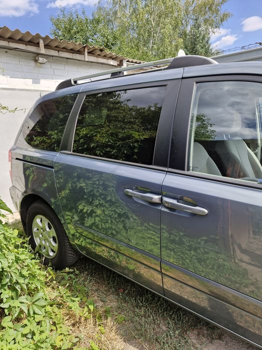 KIA Carnival  2008р.