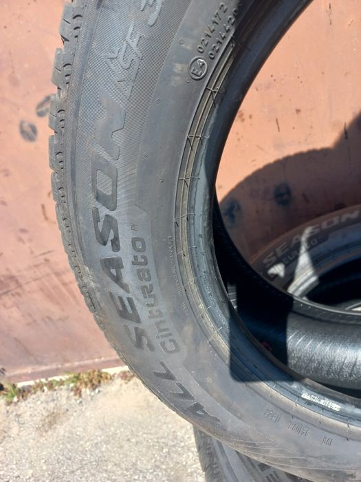 Opony  Pirelli wielosezonowe 215/60r16 z 2024roku