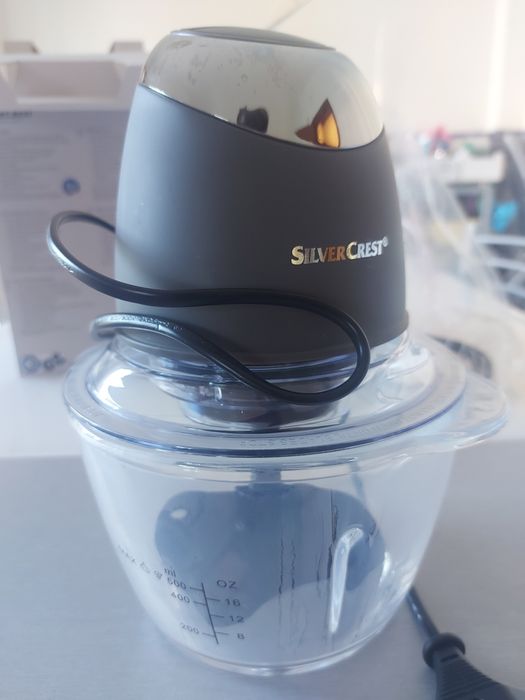 Picadora elétrica (Nova)