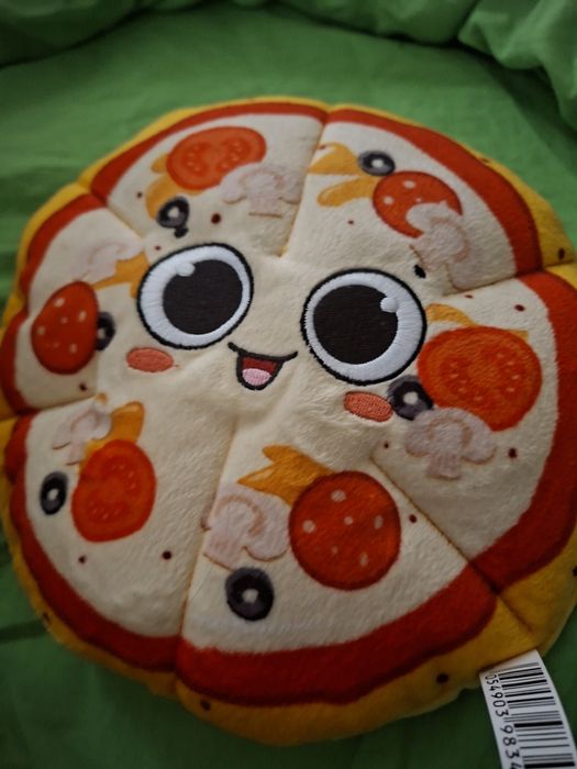 Maskotka przytulanka. Pizza. Hit