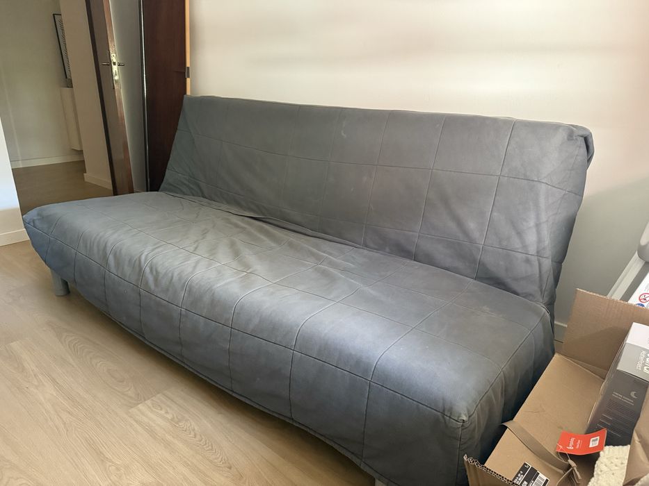 Sofá-Cama Ikea BEDDINGE | Estrutura + colchão + capa [Preço Negociável]