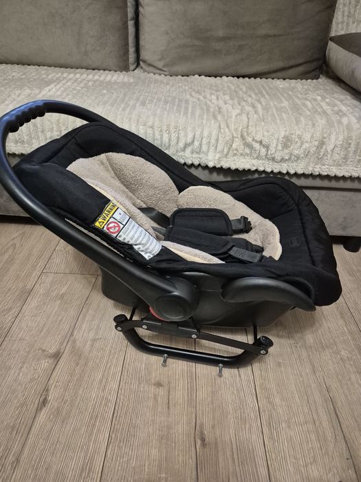 Fotelik samochodowy/nosidło  z wkładką