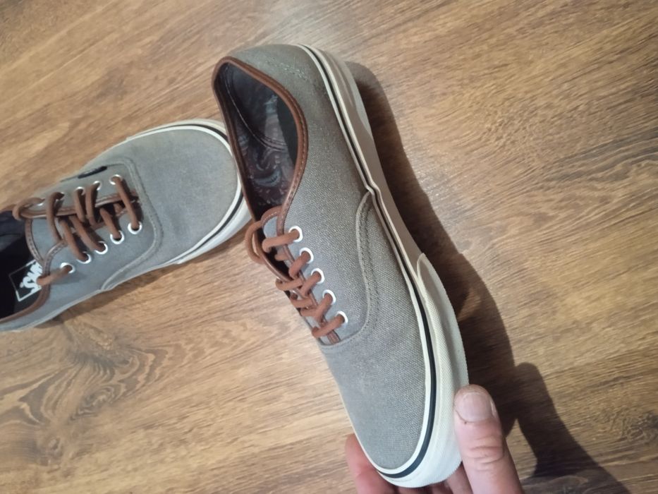 Продам чоловічі кеди бренду Vans