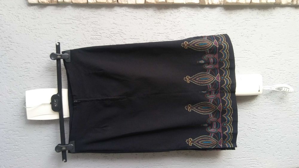 Spodnica rozmiar 36/38