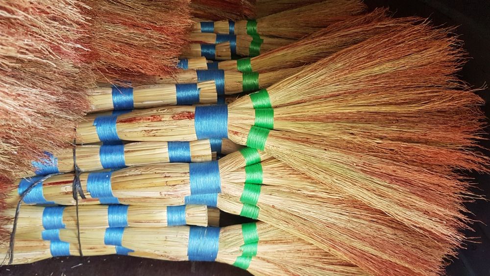 Віники. Веник.  сорго