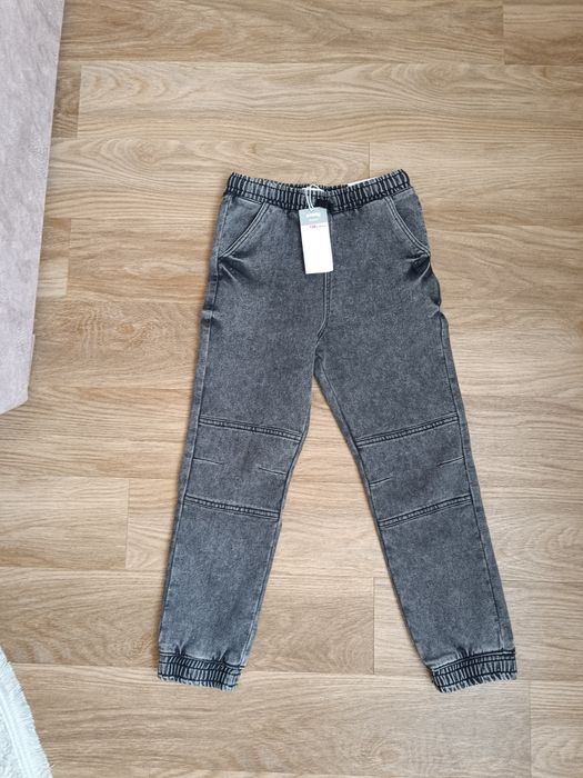Стильні джинси jogger на хлопчика 9 р. 134
