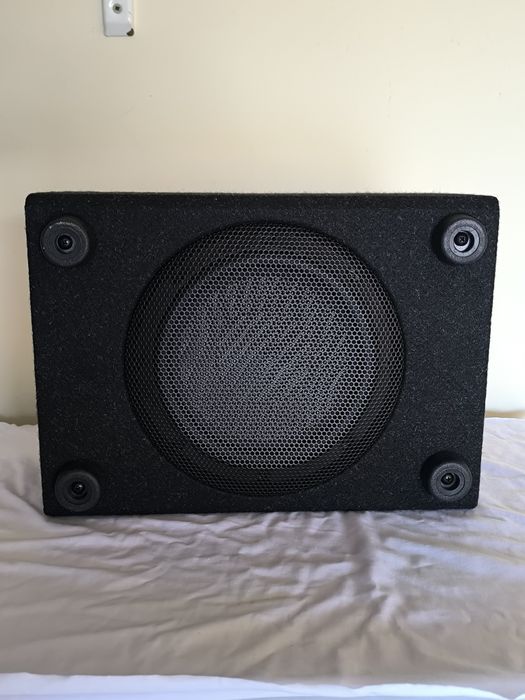 Subwoofer bass reflex  axton