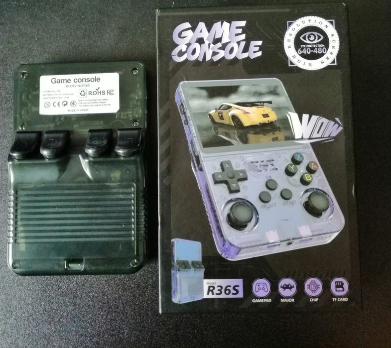 Nova Consola R36s com 21000 jogos
