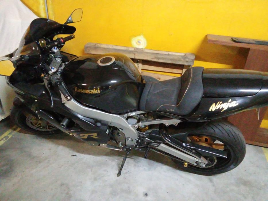 Vendo Kawasaki Ninja Zx9'r