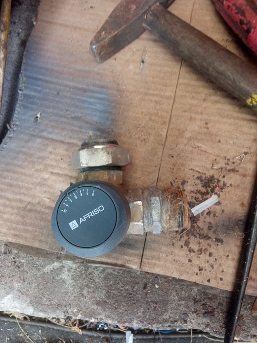 Zawór trójdrożny Afriso