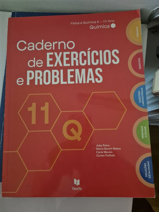 Cadernos de exercícios fisico quimica 11ano