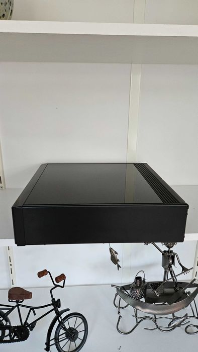 MERIDIAN 566 20 bit Hi-end XLR