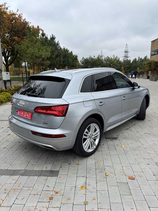 Продаж Audi q5 2018р