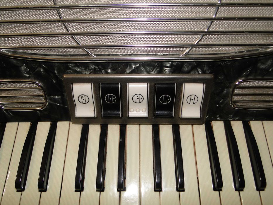 akordeon Hohner Arietta II M