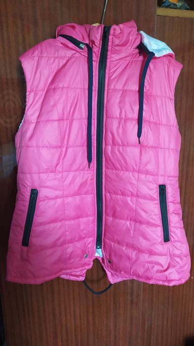 Жилетка розовая (