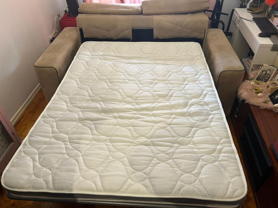 Sofá cama  novo!