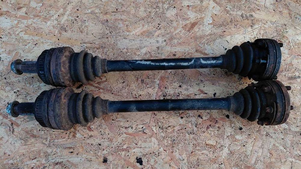 Pełne Wzmacniane PÓŁOSIE komplet Duża głowa bmw e36 323i 325i 328i