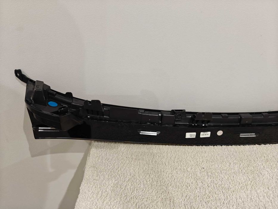 Lampa Przód  Bledna LED Mercedes CLA W174 EUROPA NOWA