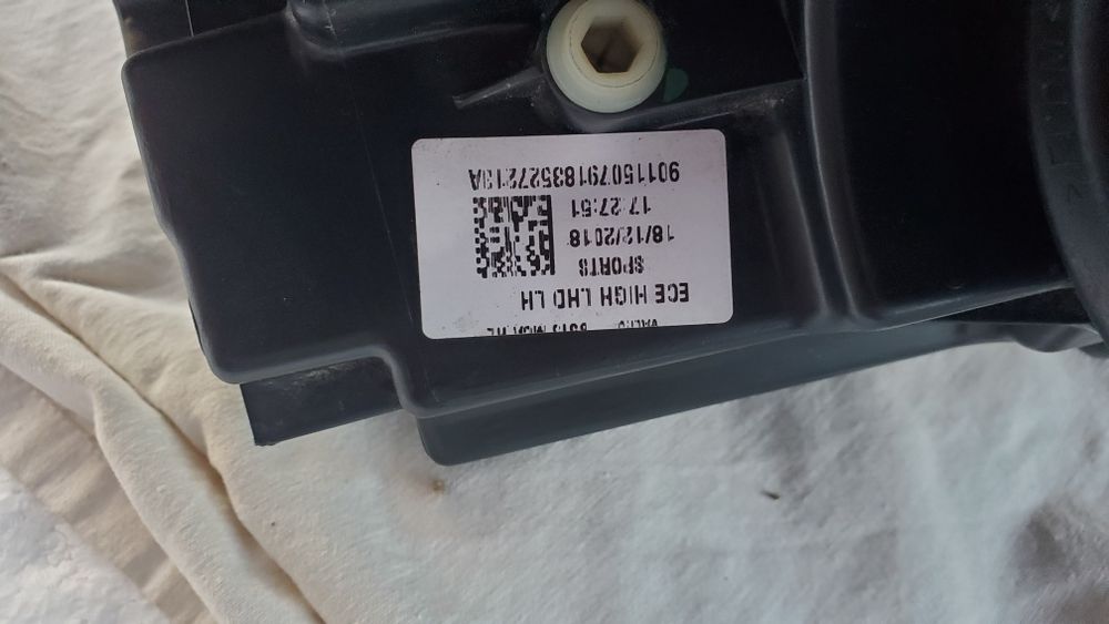 Фара, фонарь Ford Ecosport. Форд Экоспорт. Оригінал б.в.