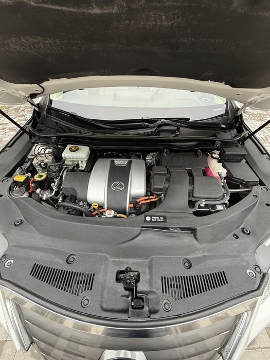 Продам lexus rx 450h 2019