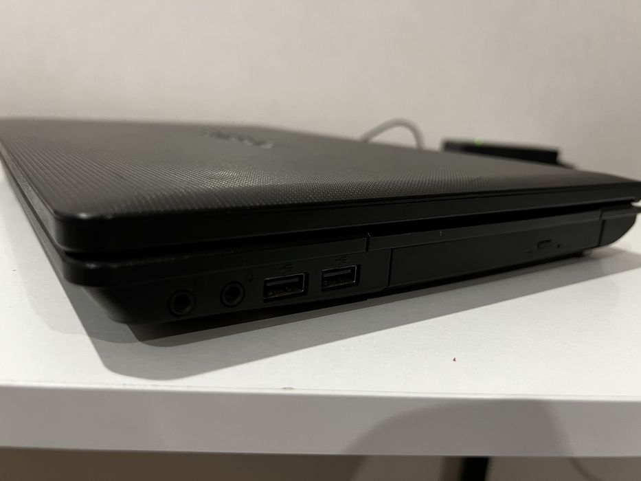 Ноутбук Toshiba Tecra A11