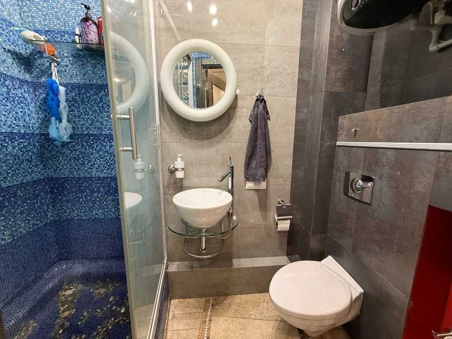 Продам 3к квартиру ул. Братьев Горобцов (ул. Кедрина), Рабочая