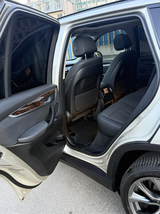 BMW X5 F15 3.0 бенз