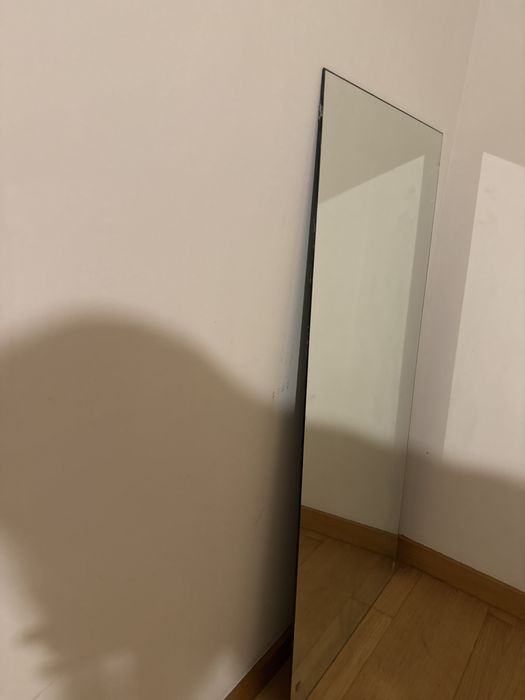 Vendo 2 espelhos