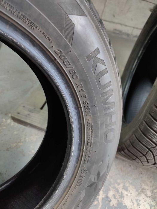 205/60 R16 Kumho Winter Craft WP 52 шини зима