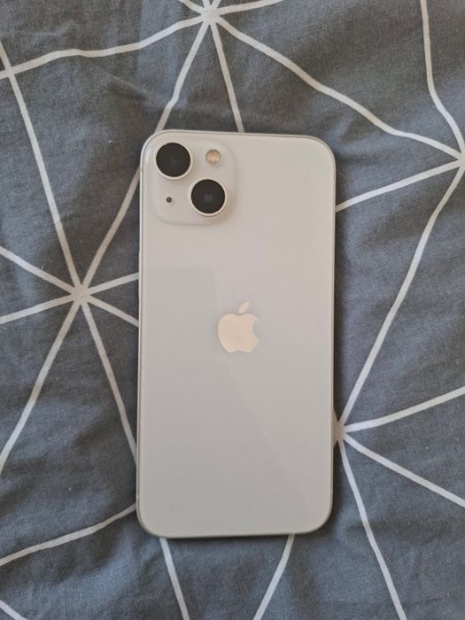 iPhone 13 128 prawie jak nowy + kilka etui, kabel i power bank