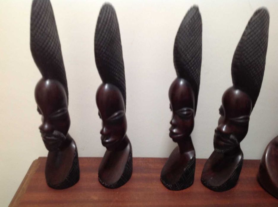 2 Pares de estatueta africanas, cada par