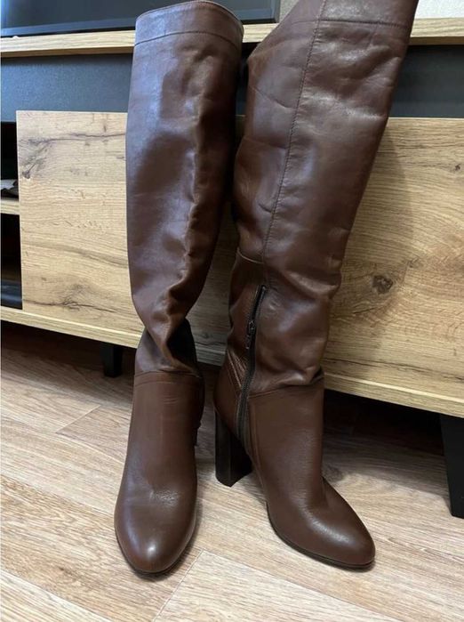 Високі чоботи з якісної натуральної шкіри від Oasis