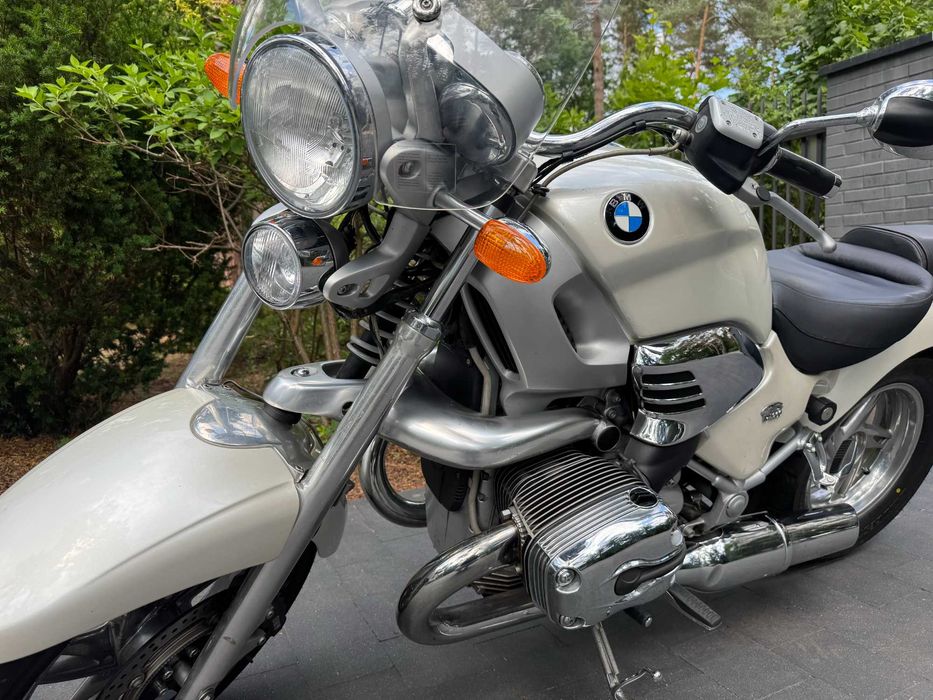BMW r1200c Montauk "Bond"