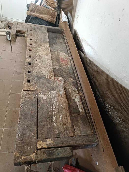 Продам стіл столярний.