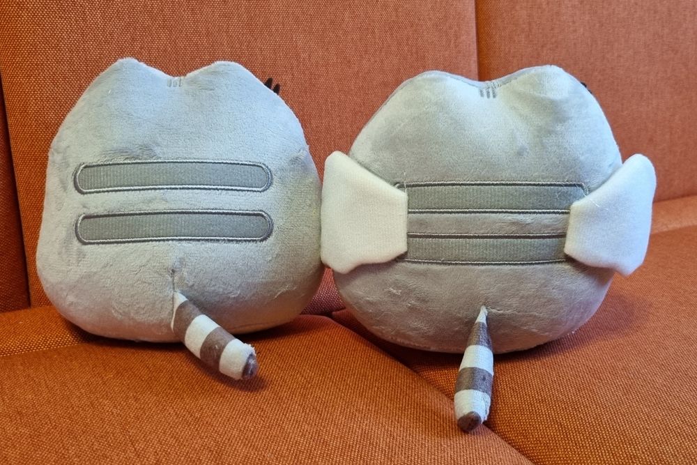 Пушин з крилами і конвертиком, пушин з морозивом pusheen cat