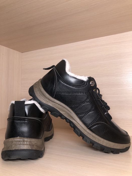 Ботинки 40 розміру