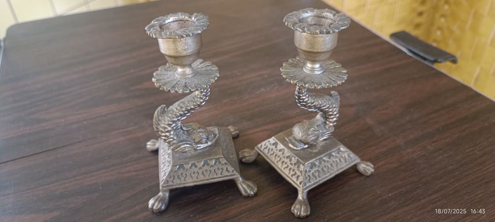 Castiçais em Bronze Carpas