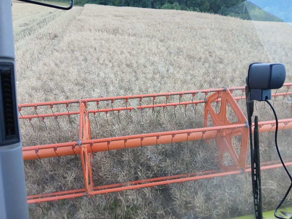 Tucano 320.  2015r 717mth